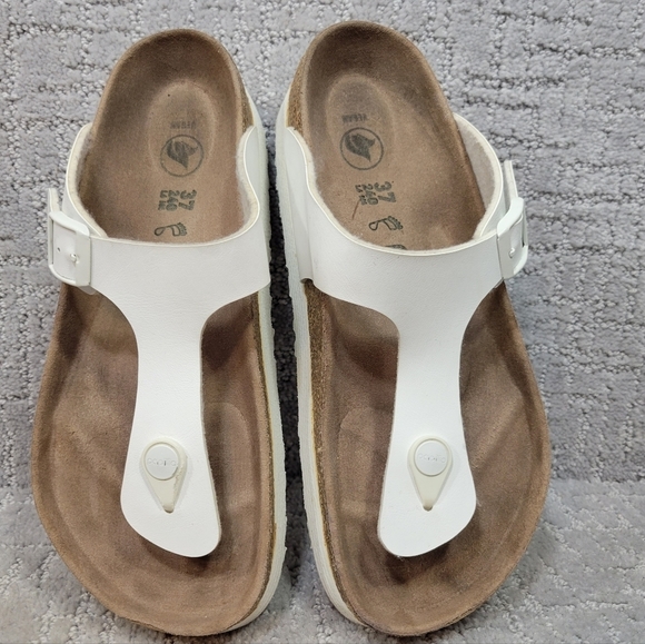 Birkenstock Shoes - PAPILLIO By Birkenstock Gizeh Unisex Adults Size EU 37 US L6 M4 White Sandals.
